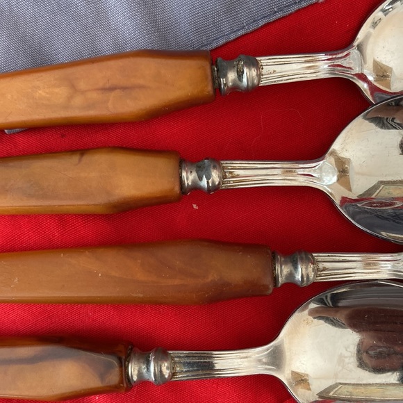 Mid Century Modern Grapefruit Spoons - Picture 6 of 11
